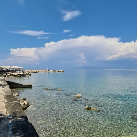 Seaside In Xilokastro - Selene By Kottas * غزيلوكاسترون