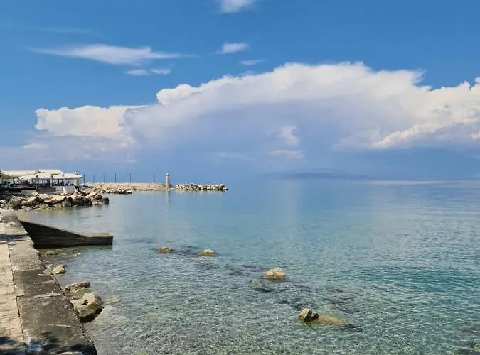 Seaside In Xilokastro - Selene By Kottas * Ξυλόκαστρο